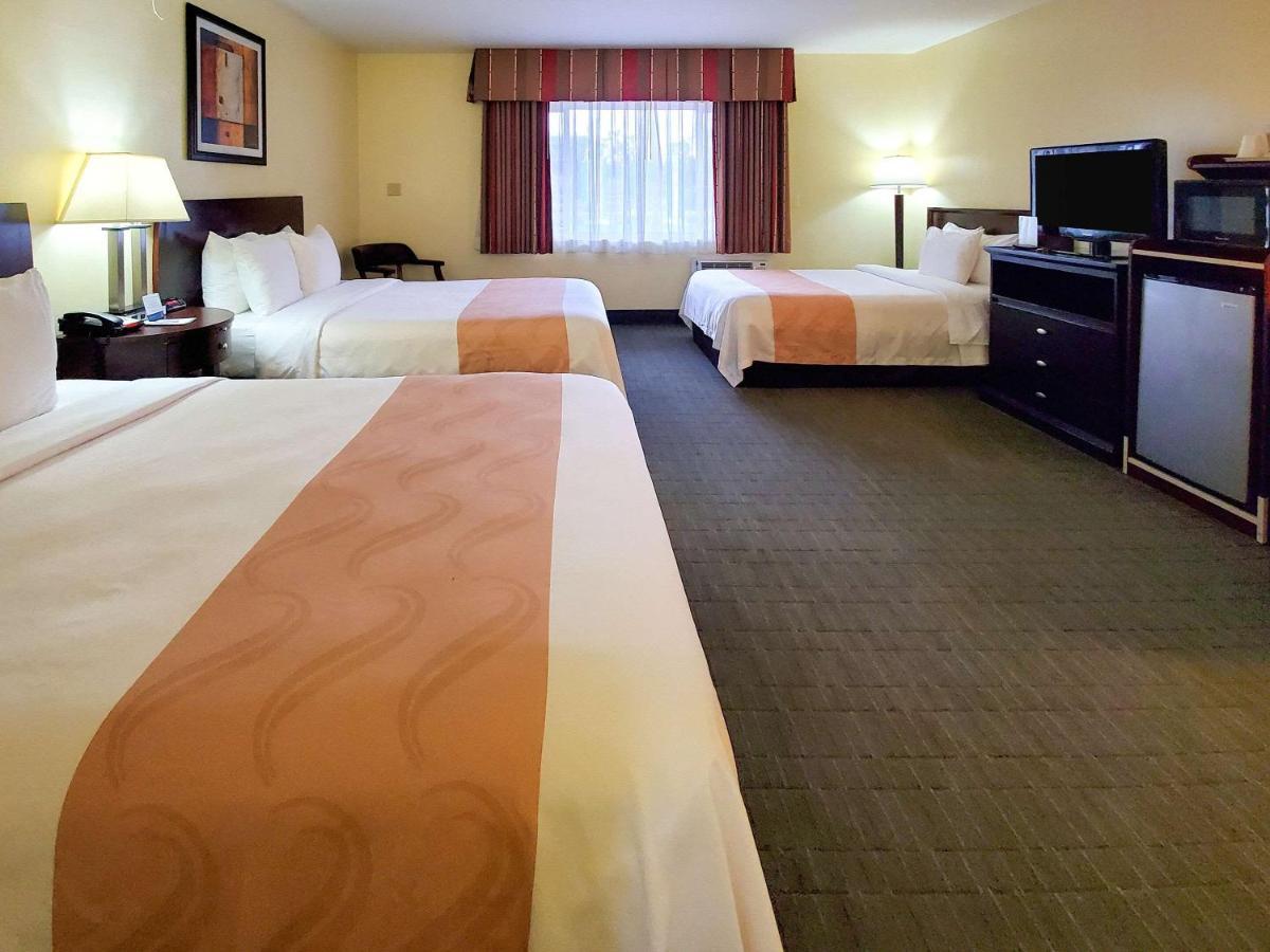Quality Inn & Suites Anaheim At The Park Екстериор снимка