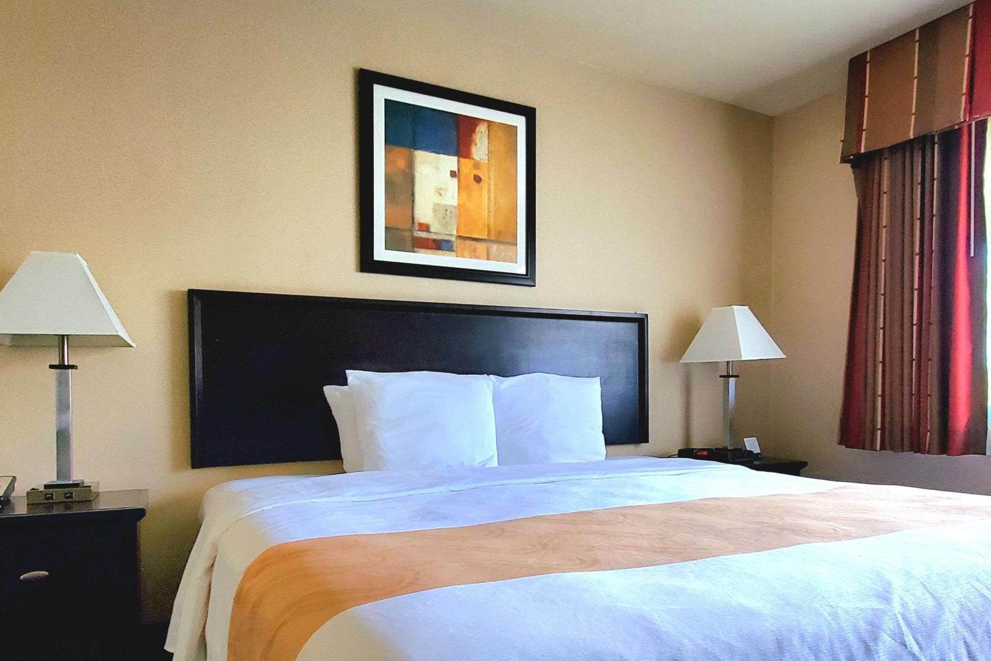 Quality Inn & Suites Anaheim At The Park Екстериор снимка