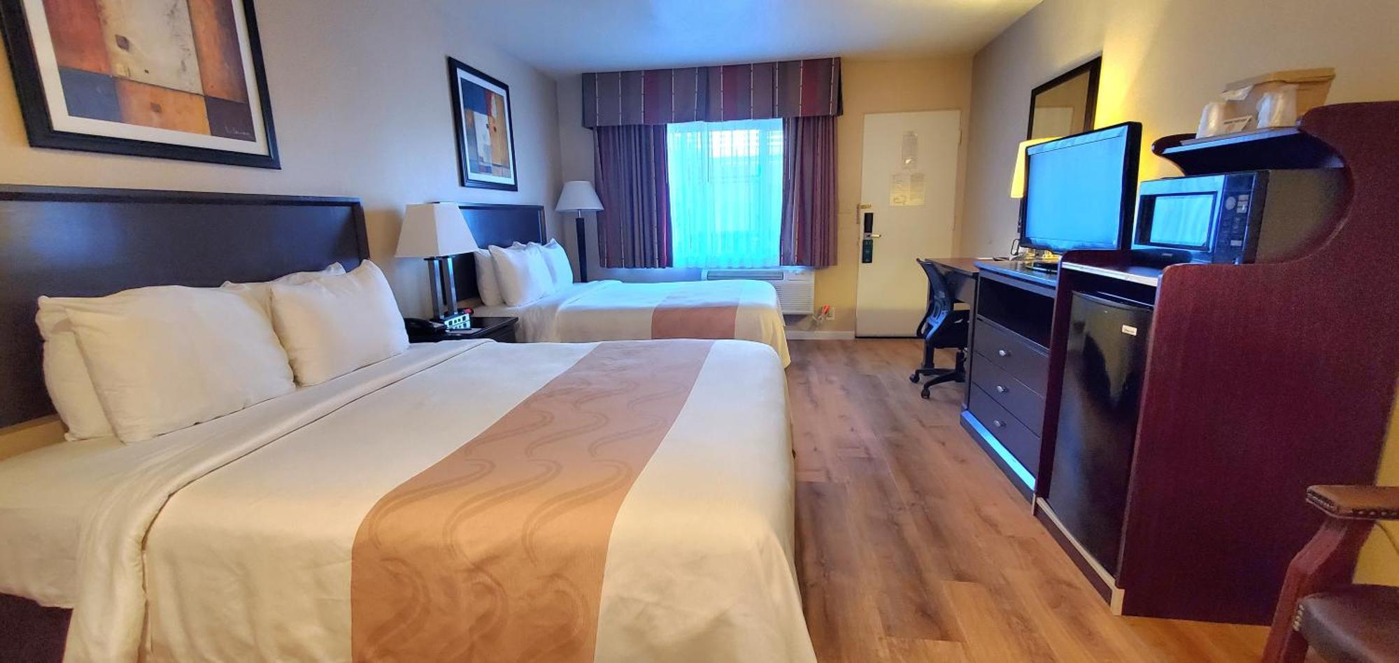 Quality Inn & Suites Anaheim At The Park Екстериор снимка