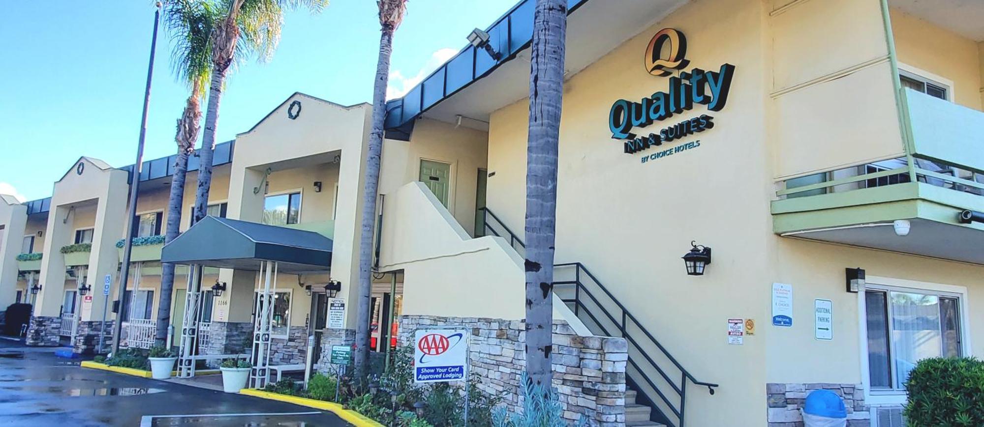 Quality Inn & Suites Anaheim At The Park Екстериор снимка