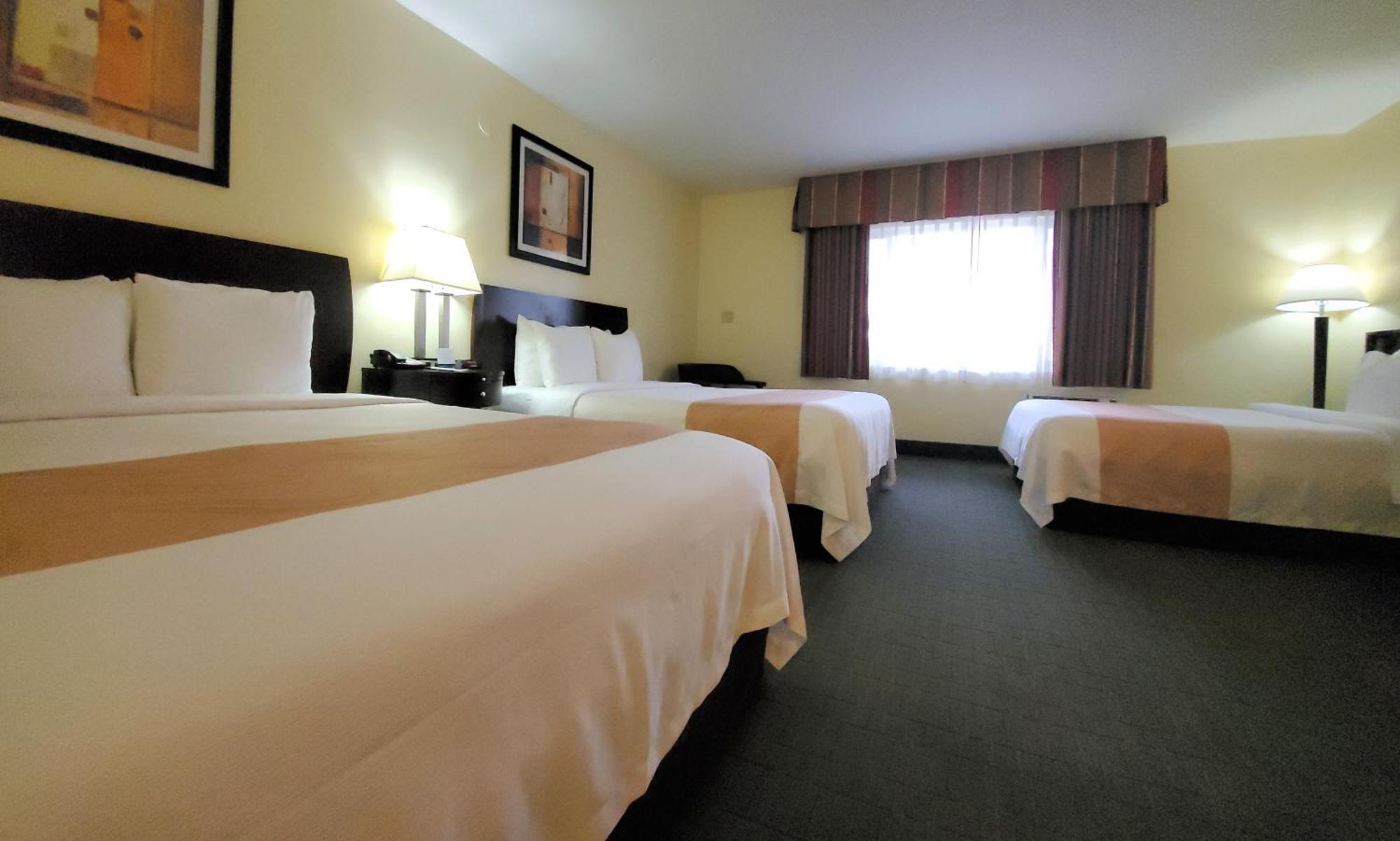 Quality Inn & Suites Anaheim At The Park Екстериор снимка